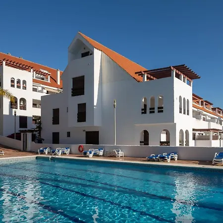 Charming 1-bedroom Walk To Puerto Banus! Apartment Marbella